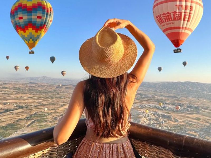 1 GECE KONAKLAMALI KAPADOKYA TURU