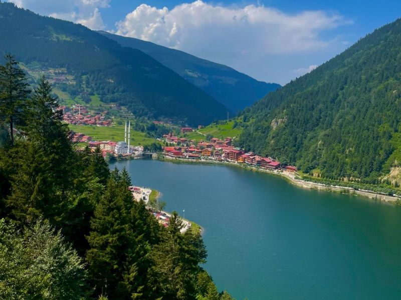 DENİZLİ VE ANTALYA ÇIKIŞLI BÜYÜK DOĞU KARADENİZ BATUM TURU